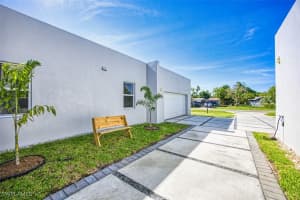 3995 Edgewood Avenue, Fort Myers, FL 33916 Sold 08/06/25