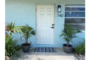 740 108th Avenue, Naples, FL 34108 - MLS#225047239