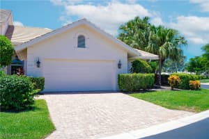 2116 Paget Cir 1, Naples