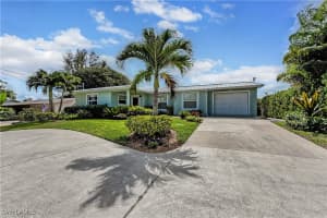 1540 Curlew Ave, Naples