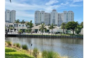 385 Sea Grove Lane, Naples, FL 34110 - MLS#225047369