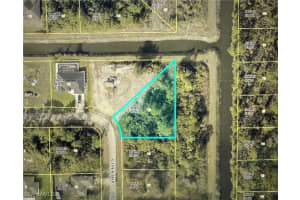565 Aspen Avenue, Lehigh Acres, FL 33974 - MLS#225047375
