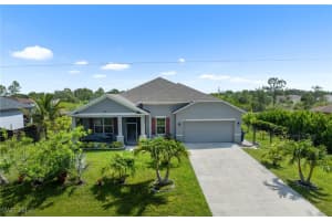 2020 Crawford Ave N, Lehigh Acres