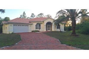 915 Roosevelt Avenue, Lehigh Acres, FL 33936 Sold 06/26/25