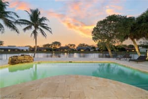 2341 Mayfield Court, Naples, FL 34105 - MLS#225047440