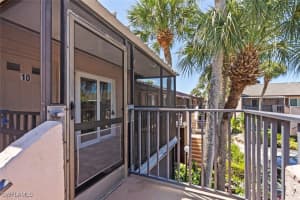 3450 Frosty Way, Naples, FL 34112 - MLS#225047507