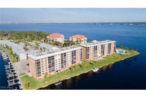 4260 Se 20th Pl 4260, Cape Coral