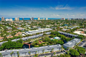 600 Neapolitan Way, Naples, FL 34103 - MLS#225047537