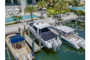 1820 Gulf Shore Boulevard, Naples, FL 34102 - MLS#225047538