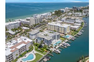 1820 Gulf Shore Boulevard, Naples, FL 34102 - MLS#225047538
