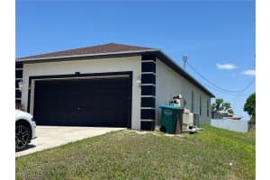 17 11th Lane, Cape Coral, FL 33909 - MLS#225047547