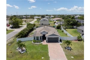 18 19th Terrace, Cape Coral, FL 33991 Sold 07/28/25