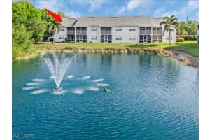 4910 Cougar Ct N 1-205, Naples