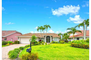626 Lambton Ln, Naples