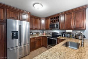 6316 Royal Woods Dr, Fort Myers
