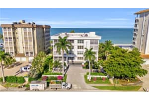 9517 Gulf Shore Drive, Naples, FL 34108 - MLS#225047736
