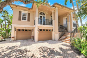940 Sea Oats Court, Marco Island, FL 34145 Sold 08/29/25