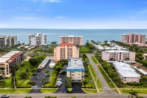 1020 Swallow Ave 102, Marco Island