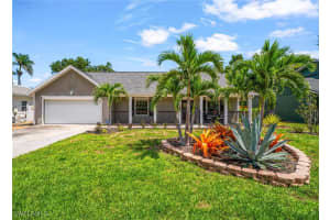 1263 Caloosa Dr, Fort Myers