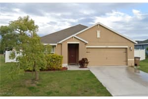 2709 Sw 4th Pl, Cape Coral