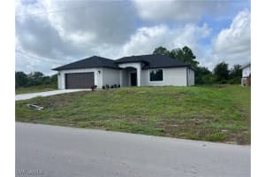 3009 36th St W, Lehigh Acres