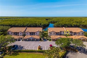 154 Newport Drive, Naples, FL 34114 - MLS#225047928