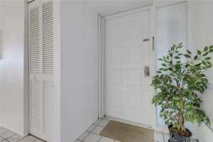 4200 Steamboat Bend, Fort Myers, FL 33919 - MLS#225047943