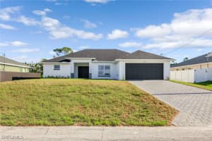 2117 10th Terrace, Cape Coral, FL 33993 Sold 08/04/25