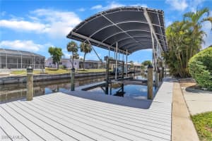 4330 S Canal Cir, North Fort Myers