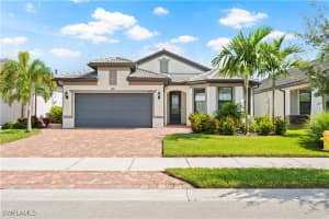 6767 Pennyroyal Dr, Naples