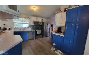320 Redlin Street, North Fort Myers, FL 33903 - MLS#225048106