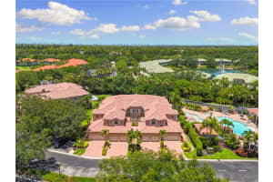 575 El Camino Real 6-102, Naples, FL 34119 - MLS#225048128