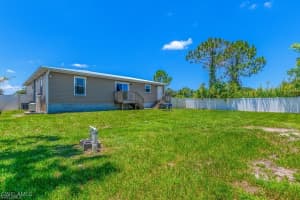 2916 9th Street, Lehigh Acres, FL 33976 - MLS#225048158