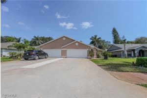430 Saint Andrews Blvd 6, Naples