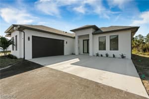 679 18th Street, Naples, FL 34120 Sold 07/25/25
