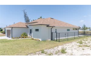 601 13th Street, Cape Coral, FL 33991 - MLS#225048354
