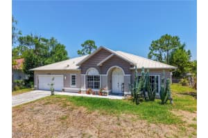 5208 Bygone St, Lehigh Acres