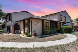 716 12th Court, Cape Coral, FL 33990 Sold 09/04/25