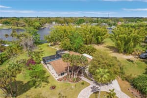 110 Hampton Avenue, Labelle, FL 33935 Sold 07/08/25