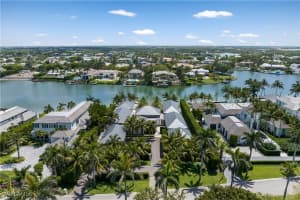 3655 Fort Charles Drive, Naples, FL 34102 - MLS#225048632