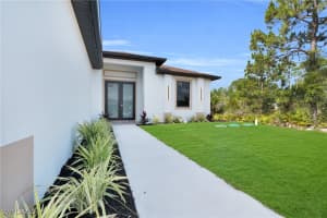 2907 31 ST Street, Lehigh Acres, FL 33971 Sold 07/31/25