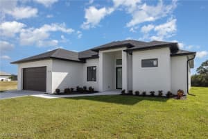 512 6th Street, Cape Coral, FL 33993 Sold 06/12/25