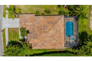8085 Princeton Drive, Naples, FL 34104 Sold 07/18/25