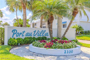 2100 Gulf Shore Boulevard, Naples, FL 34102 - MLS#225048747