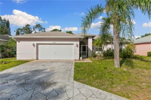 25731 Old Gaslight Dr, Bonita Springs