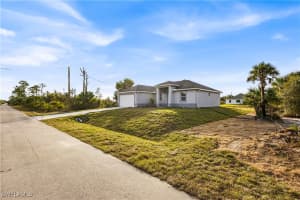 3313 34th Street, Lehigh Acres, FL 33971 Sold 07/07/25