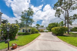 1794 Knights Ct, Naples
