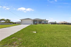 2200 6th Street, Cape Coral, FL 33993 Sold 06/27/25