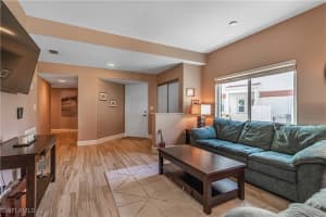 13201 Oakmont Drive, Fort Myers, FL 33907 - MLS#225048906