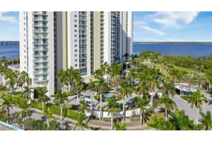 3000 Oasis Grand Blvd 1406, Fort Myers